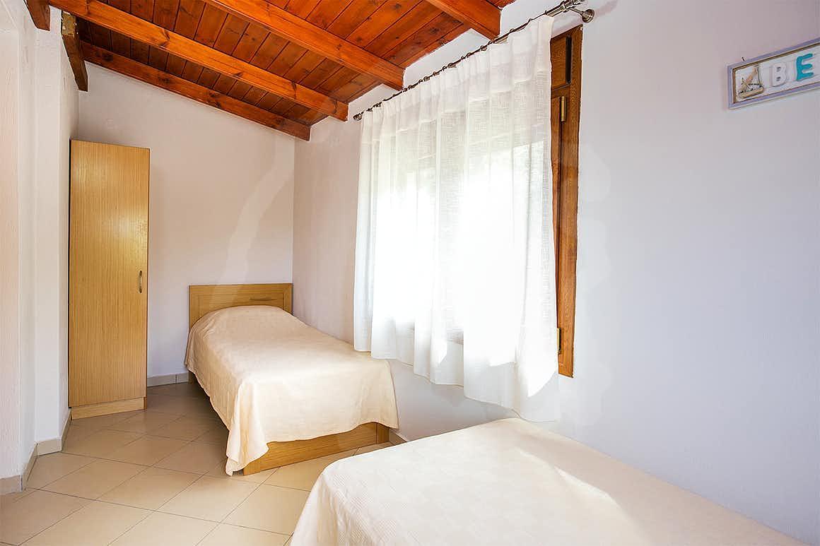 Aphrodite Villas Койнира Екстериор снимка